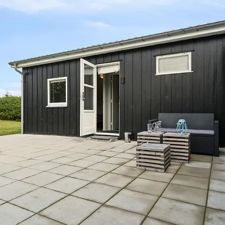 Lovely Summer House In Oster Hurup Hébergement de vacances *