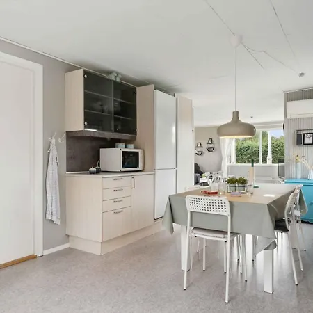 Lovely Summer House In Oster Hurup Vakantiehuis Hadsund