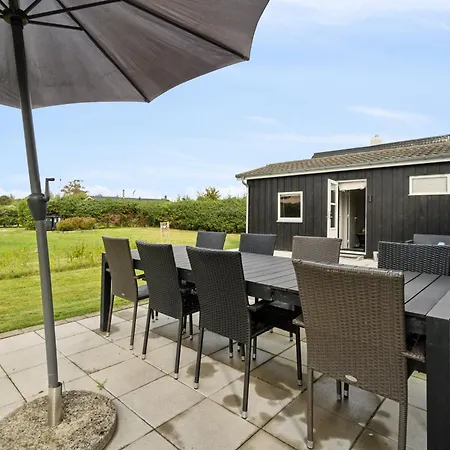 Lovely Summer House In Oster Hurup